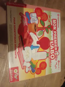 premier labo scientifique