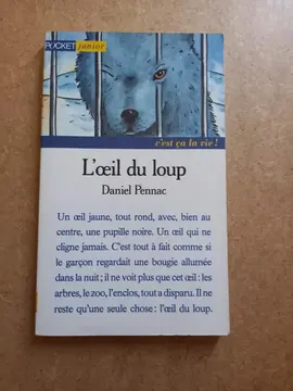 livre. L œil du loup