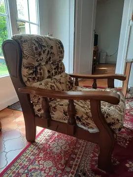 deux fauteuils bois