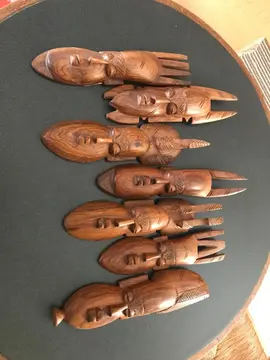 figurines africaines en bois