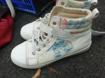 Chaussures montante p 37
