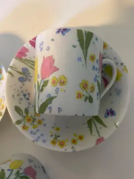Tasses