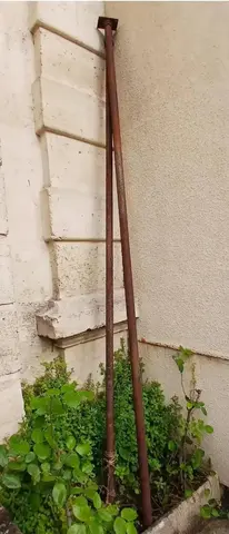Deux barres en fonte 3m
