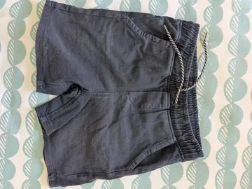 short garçon 4 ans