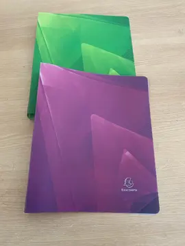 Classeur plastifié
