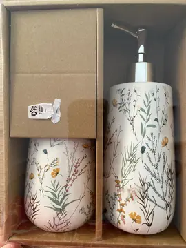 Distributeur à savon liquide et gobelet de salle de bain