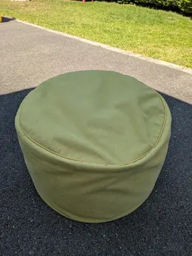 Pouf tissu vert