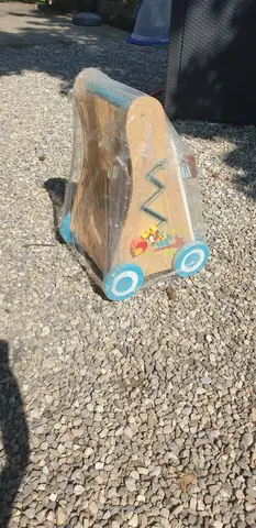 Chariot jeux bébé