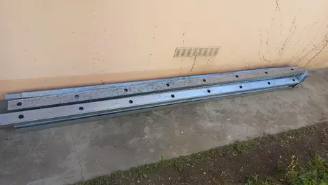 rails métalliques
