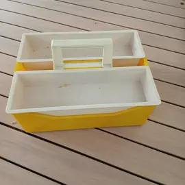 Boite pour bricolage