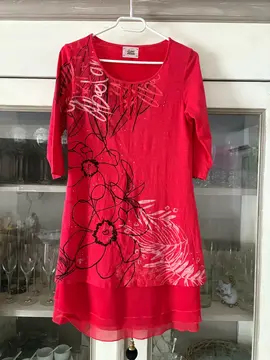 Robe T1