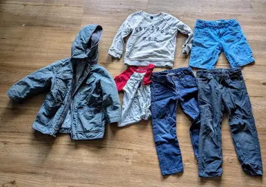 vêtements 3 et 4 ans