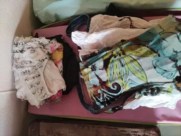 vêtements été jeune femme du 34-36.