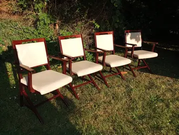 chaises
