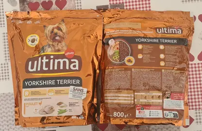 2 paquets scellés croquette Ultima pour petit chien expire 11.3.2026