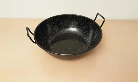 Plat à paëlla