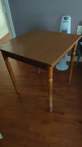table en bois