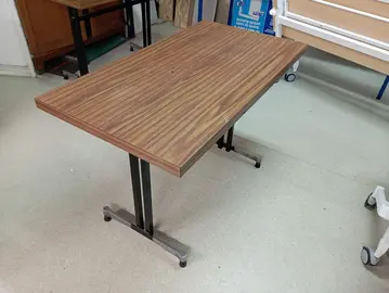 table en bois