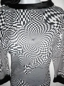 Haut noir et blanc