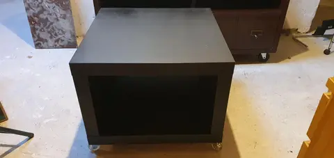 Caison à roulettes
