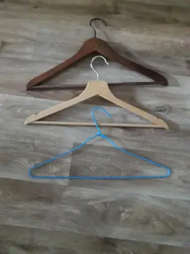 Lot de 3 cintres