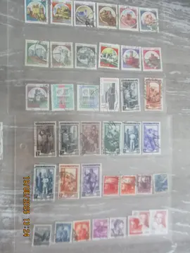 38 timbres oblitérés Italie