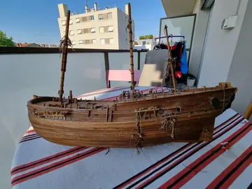Donne maquette bateau 56 cm