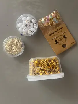 Lot de perles fantaisie