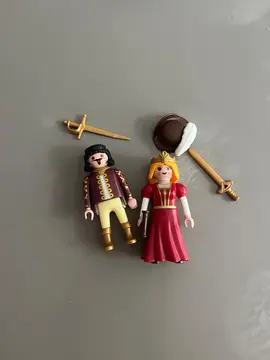 Aliénor d'Aquitaine et Molière en Playmobile