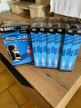 lot cassettes VHS. EMTEC