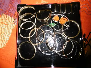 Lot bijoux/montre fantaisie
