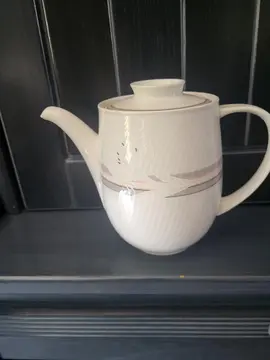 cafetière/ ou théière