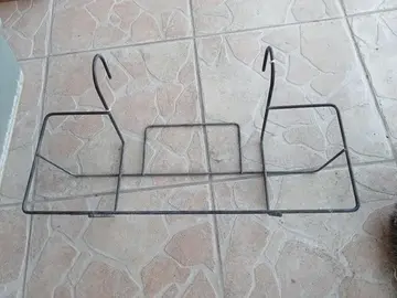 Lot de supports pour jardinières