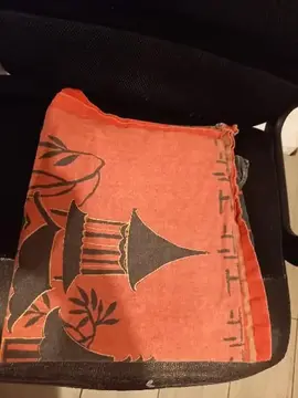 Taie d'oreiller coussin caret rouge et noir dessin chinois