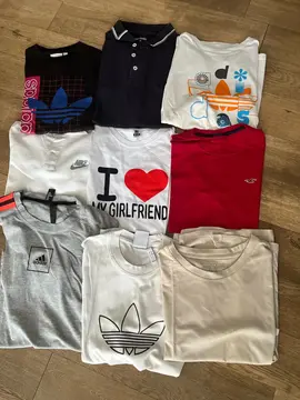 T-shirt un bermuda et un pantalon ADO