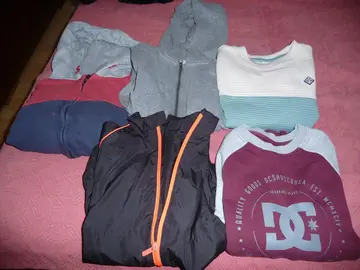 Lot de vêtements garçon 10 ans