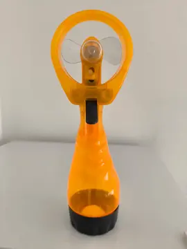 ventilateur portable avec reservoir