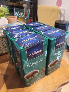 café