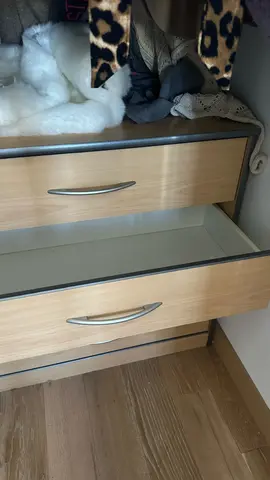 Commode 4 tiroirs