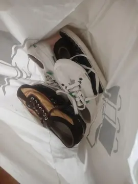 Plusieurs paires de chaussures 36