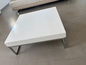 table basse laquée blanche