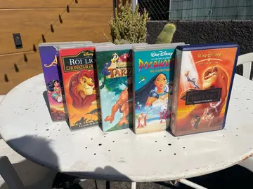 donne VHS disney