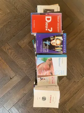 lot de livres sur la psychologie