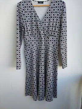 3 robes Zara et C&A + 1 blouse Camaïeu