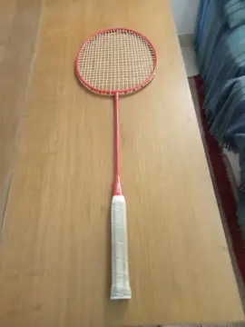 Raquette de badminton cassée