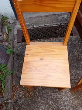 chaises en bois