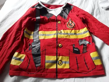 tee shirt 6/8 ans