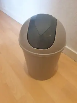 Petite poubelle