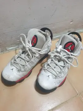 chaussure T/36,5
