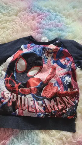 Pull enfant taille 3/4 ans